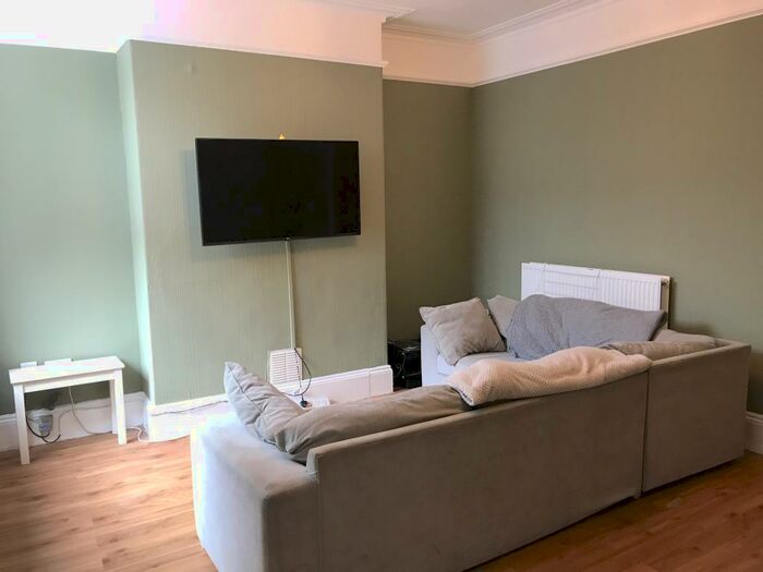 4 Bedroom Terraced House To Rent In Eastbourne Street, Lincoln, LN2