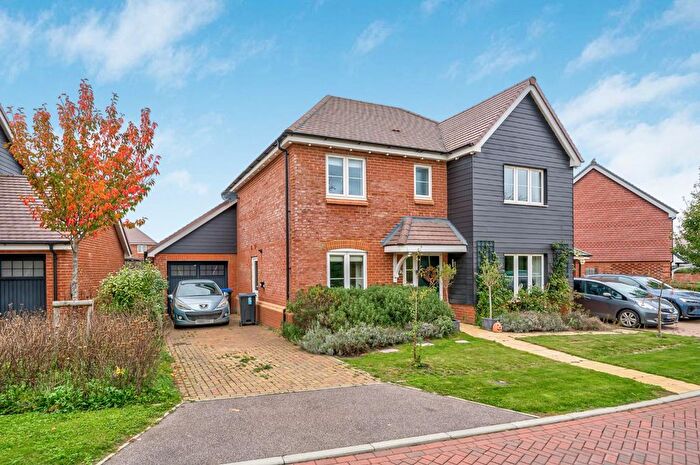 4 Bedroom Detached House For Sale In St Andrews Place, Hassocks, BN6