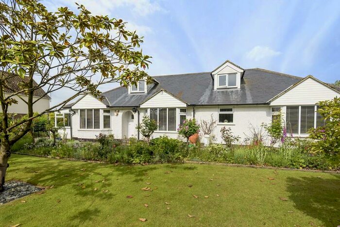 4 Bedroom Detached Bungalow For Sale In Station Road, Cantley, Norwich, NR13