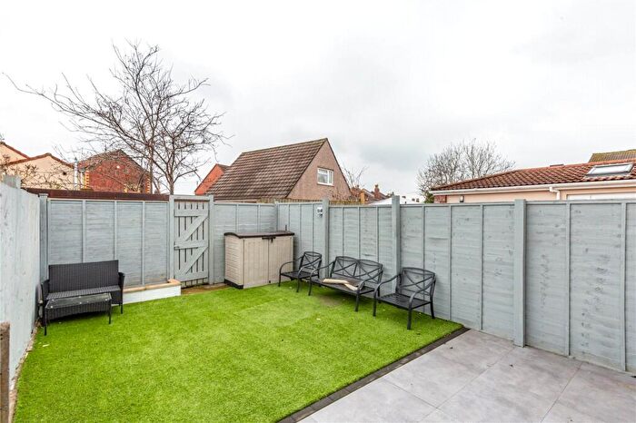 3 Bedroom Terraced House For Sale In Lakeside, Fishponds, Bristol, BS16