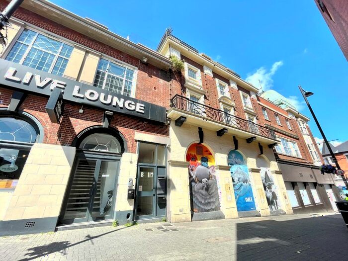 2 Bedroom Flat To Rent In The Royals, High Street, Southend-On-Sea, SS1