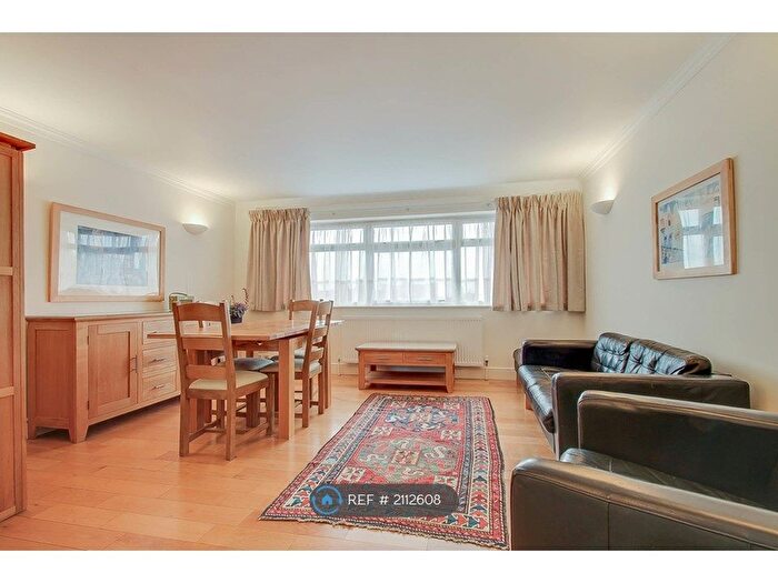 2 Bedroom Flat To Rent In South Vale, Harrow, HA1