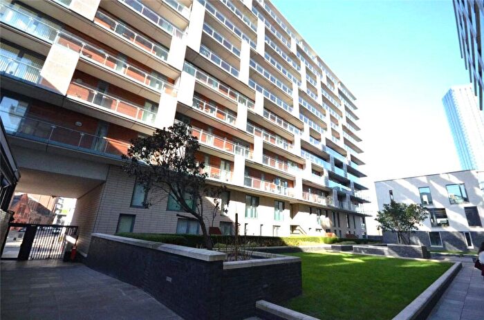 Apartment To Rent In Spectrum Block, Blackfriars Road, Salford, Greater Manchester, M3