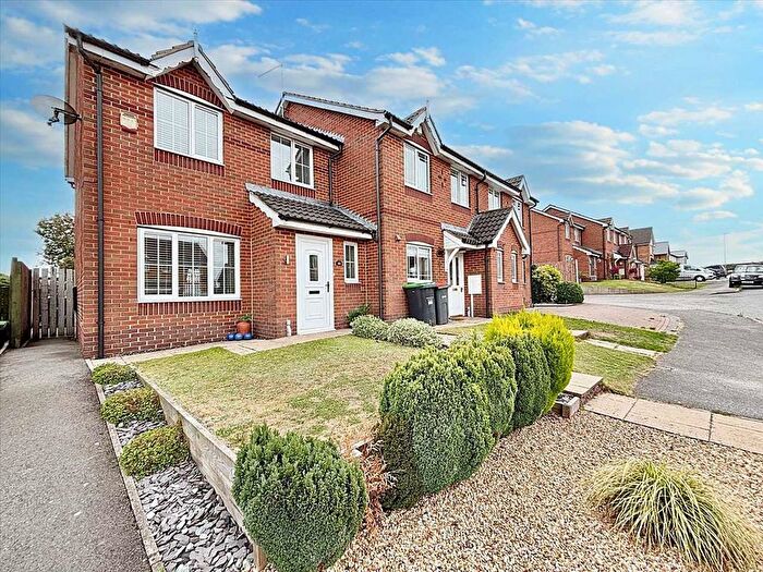 3 Bedroom End Of Terrace House For Sale In Burton Rise, Kirkby In Ashfield, NG17
