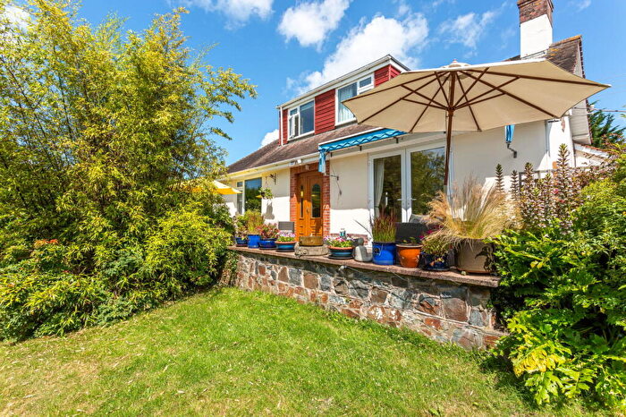 3 Bedroom Chalet For Sale In Barbican Lane, Barnstaple, North Devon, EX32