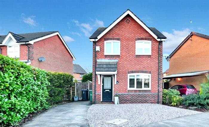 3 Bedroom Detached House For Sale In Fernleigh Close, Winsford, CW7