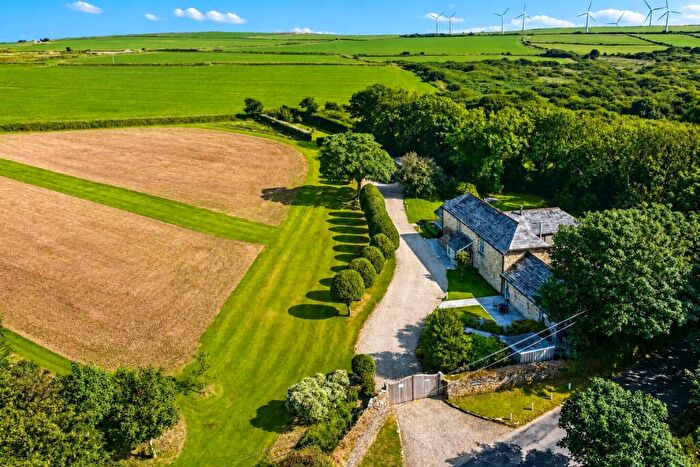 4 Bedroom Barn Conversion For Sale In Mowhay Barn, St. Ervan, PL27
