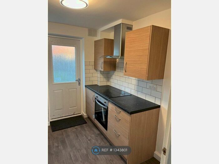 3 Bedroom Terraced House To Rent In Falcon Avenue, Grays, RM17