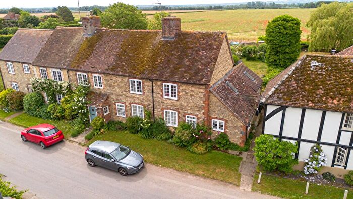 3 Bedroom Cottage For Sale In Garford, Abingdon, OX13