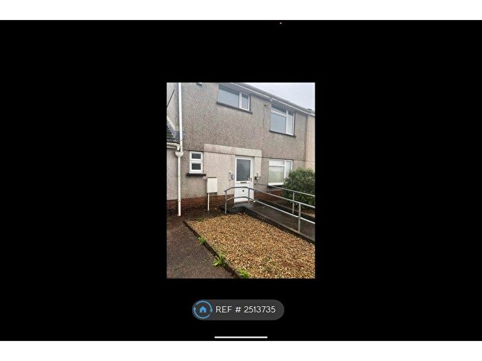 3 Bedroom Semi-Detached House To Rent In St. Davids Road, Tairgwaith, Ammanford, SA18