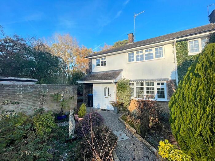 3 Bedroom Property To Rent In Marlins Turn, Hemel Hempstead, HP1