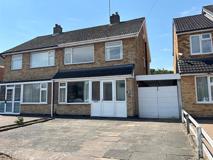 3 Bedroom Semi-Detached House For Sale In Stokes Drive, Leicester, LE3