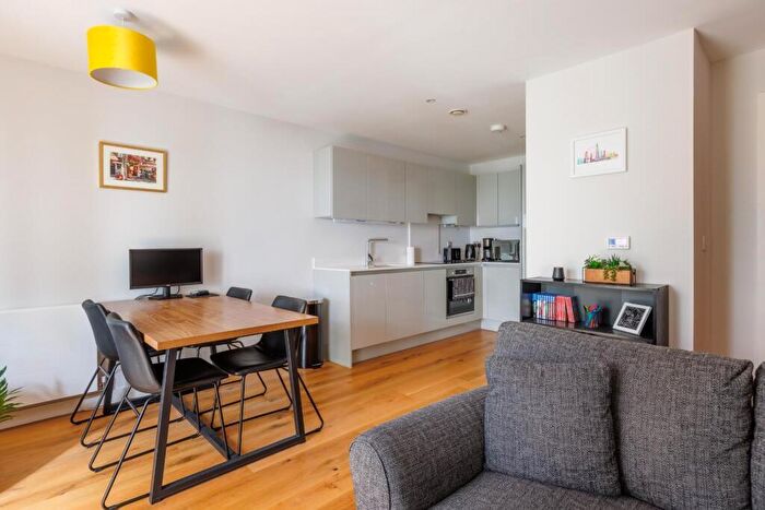 1 Bedroom Apartment For Sale In Traffic Street, Nottingham, NG2