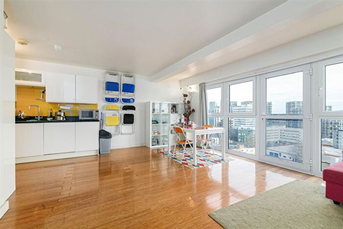 2 Bedroom Flat For Sale In Calderwood Street, London, SE18