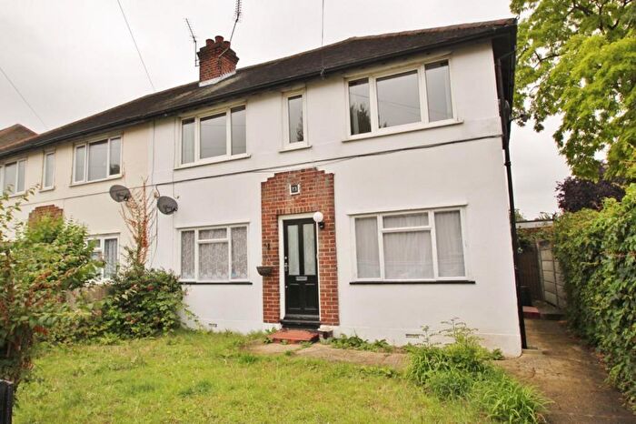2 Bedroom Maisonette To Rent In St. Anthonys Avenue, Woodford Green, IG8