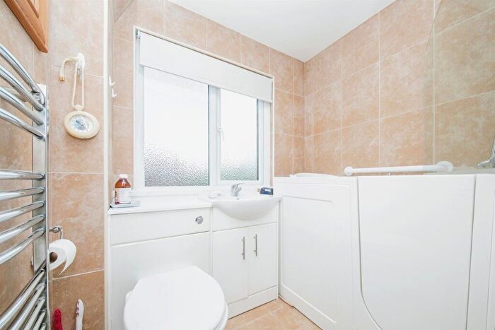 3 Bedroom End Of Terrace House For Sale In Bridgwater Road, Ipswich, IP2