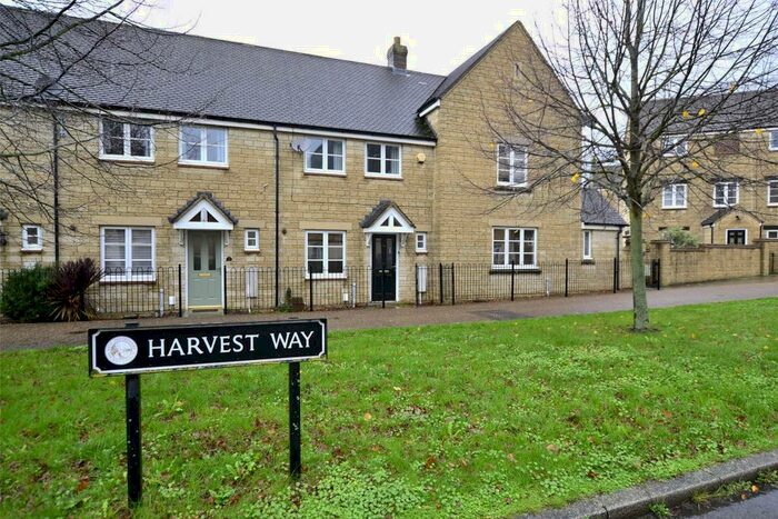 2 Bedroom Terraced House To Rent In Harvest Way, Witney, OX28