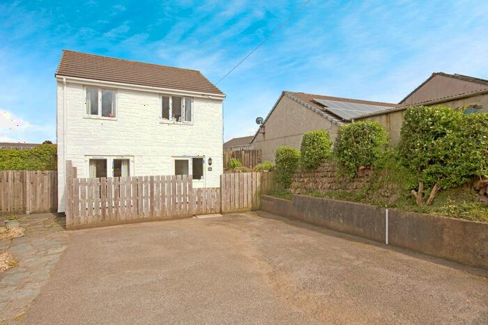 3 Bedroom Property To Rent In Station Road, Redruth, TR15