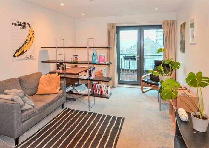 1 Bedroom Flat To Rent In Woolpack Lane, Nottingham, NG1