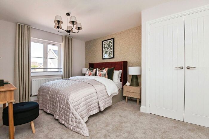 3 Bedroom Terraced House For Sale In Chudleigh Road, Alphington, Exeter, Devon, EX2