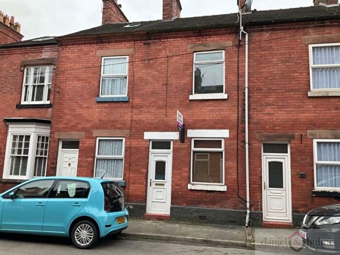 3 Bedroom Town House To Rent In Portland Street, Leek, Staffordshire, ST13