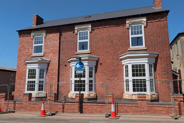 Studio To Rent In Union Street, Willenhall, WV13