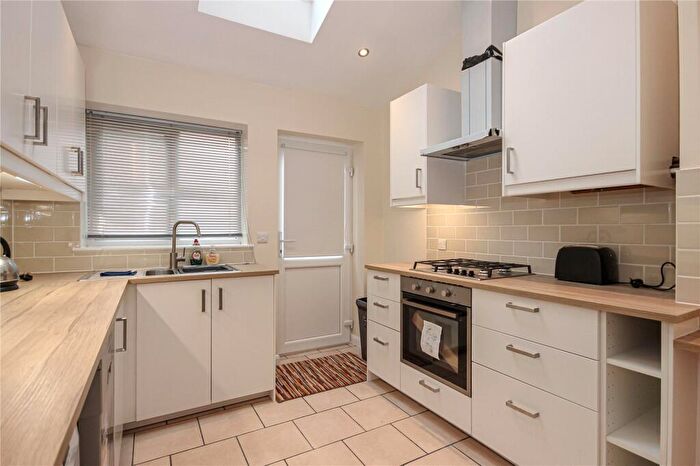 5 Bedroom End Of Terrace House To Rent In Greenfield Road, Southmead, Bristol, BS10