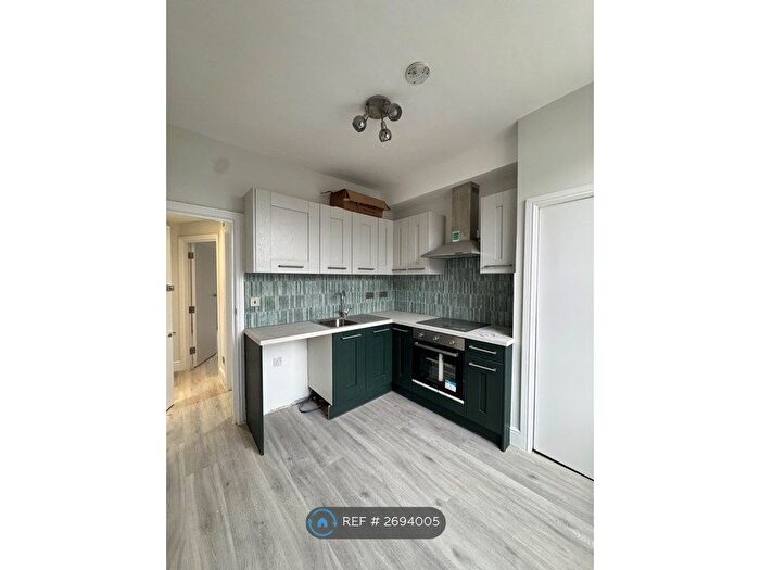 1 Bedroom Flat To Rent In City Road, London, EC1V