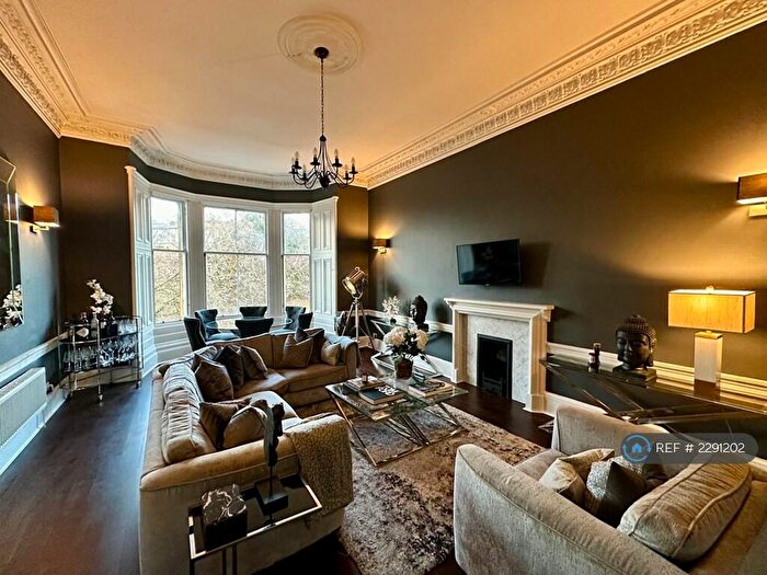 2 Bedroom Flat To Rent In La Belle Place, Glasgow, G3