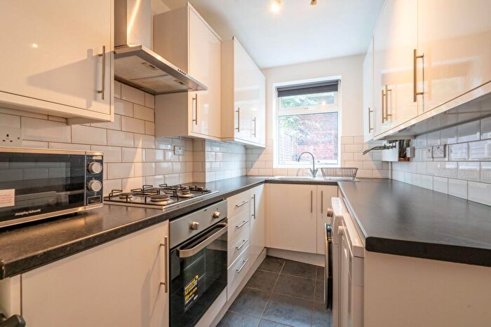 5 Bedroom House To Rent In Shoreham Street, Sheffield, S2