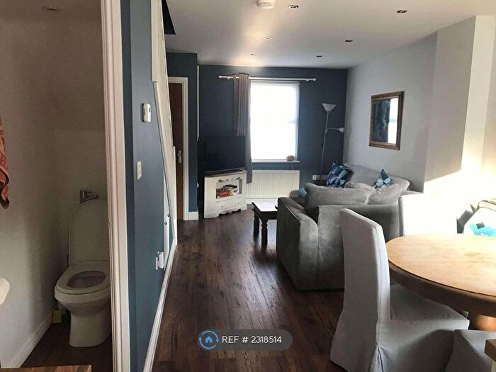 2 Bedroom Terraced House To Rent In Highland Street, Southsea, PO4