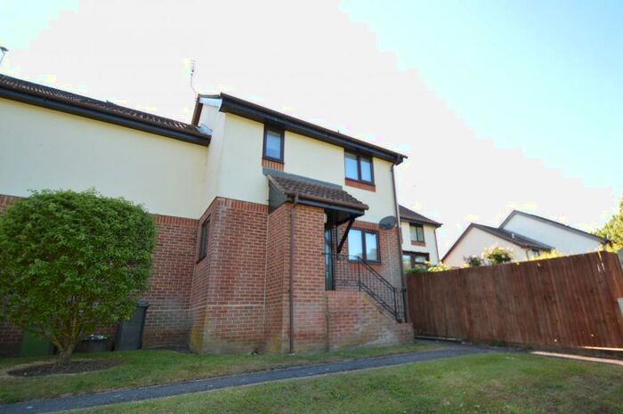 1 Bedroom Terraced House To Rent In Sandringham Road, Petersfield, GU32