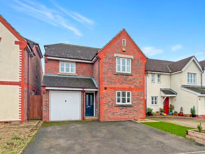 4 Bedroom Detached House To Rent In Walkers Way, Wootton, Northampton, NN4