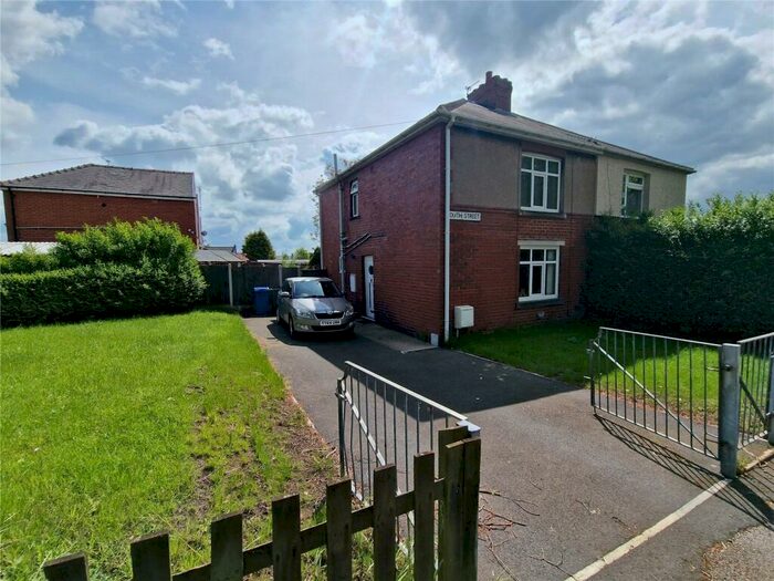 3 Bedroom Semi-Detached House To Rent In South Street, Darfield, Barnsley, S73