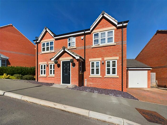 4 Bedroom Detached House For Sale In Chapel Gate Lane, Langley Mill, Nottingham, Derbyshire, NG16