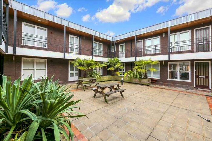 1 Bedroom Apartment To Rent In Glover Lodge, Lewis Road, Richmond, TW10