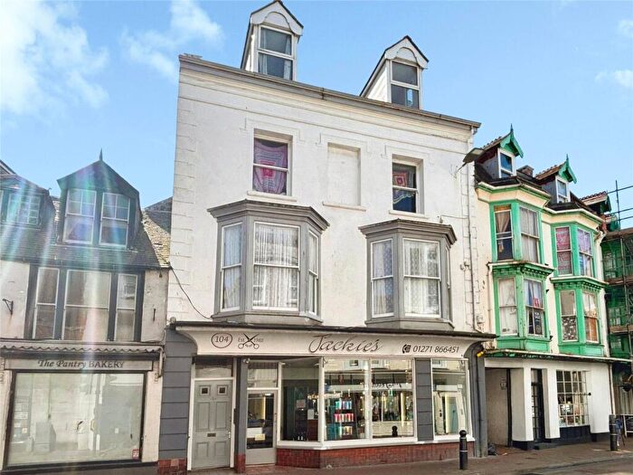 1 Bedroom Flat For Sale In High Street, Ilfracombe, Devon, EX34