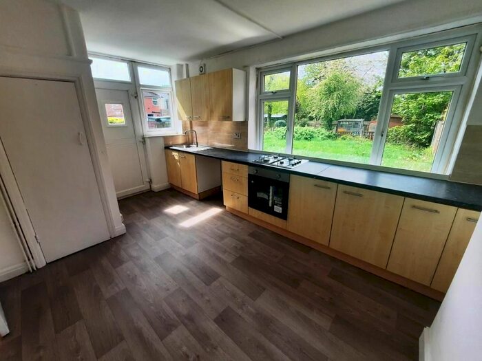 2 Bedroom Semi-Detached House To Rent In Thankerton Avenue, Audenshaw, Manchester, M34