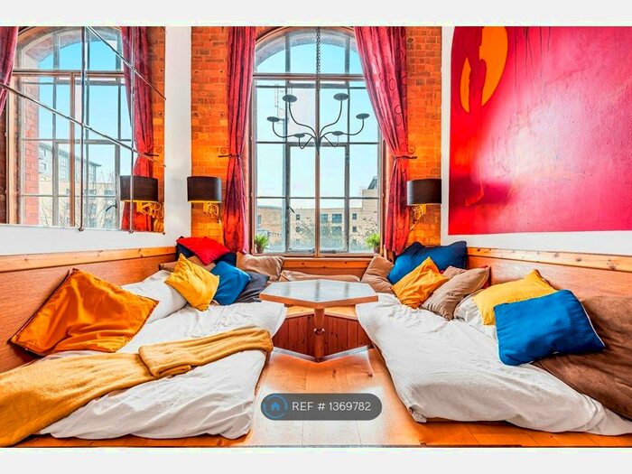 1 Bedroom Flat To Rent In Bow Quarter, London, E3