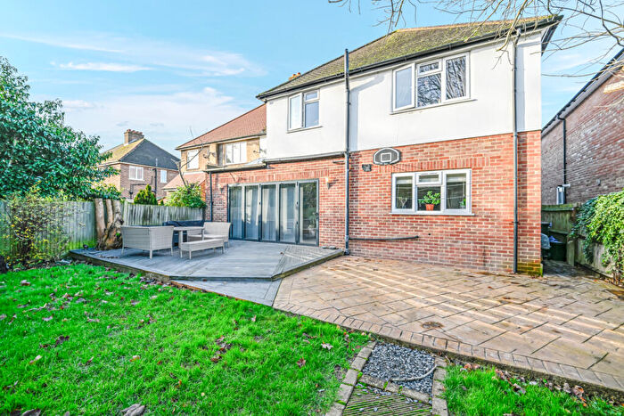 5 Bedroom Semi Detached House For Sale In Kechill Gardens, Bromley, BR2