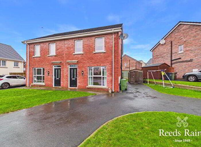 3 Bedroom Semi-Detached House For Sale In Ayrshire Gardens, Lisburn, BT28