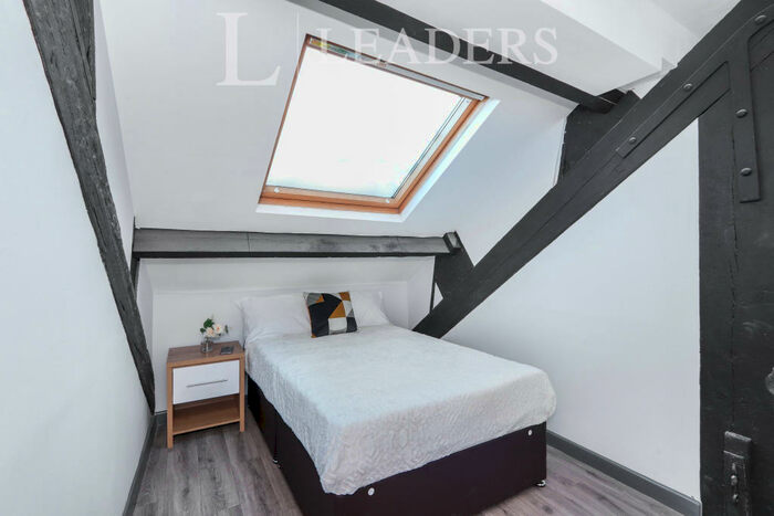 Studio To Rent In Westbar Green, Sheffield, S1