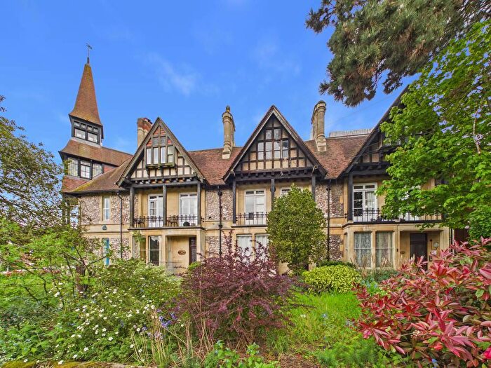 2 Bedroom Apartment To Rent In Creffield Road, Colchester, Essex, CO3