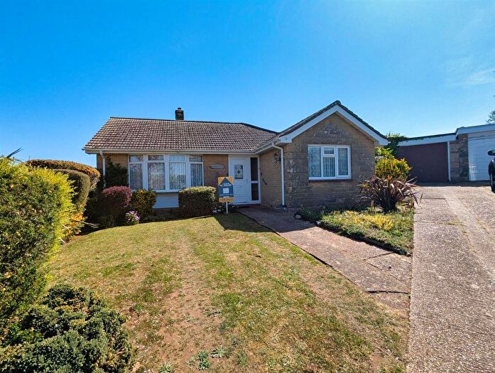 2 Bedroom Detached Bungalow For Sale In Berry Hill, Lake, PO36