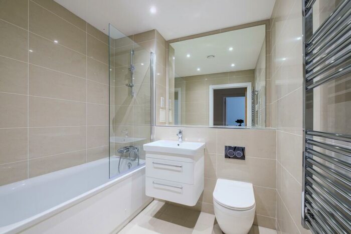 1 Bedroom Apartment To Rent In Well Farm Road Whyteleafe, CR3