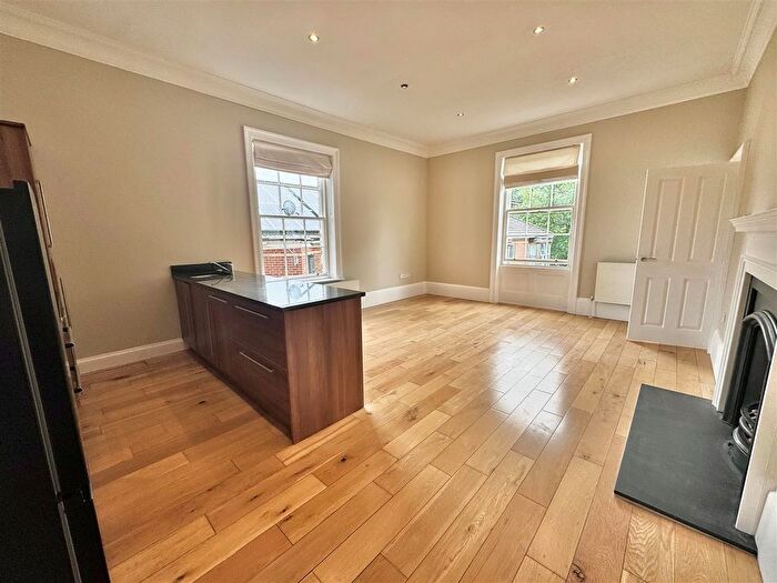 1 Bedroom Flat To Rent In Heworth Croft, York, YO31