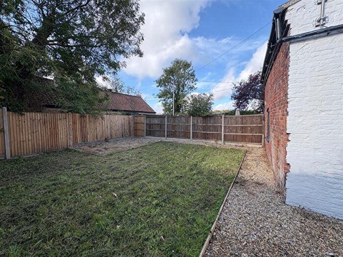2 Bedroom Semi-Detached House For Sale In Back Lane, Lyng, Norwich, NR9