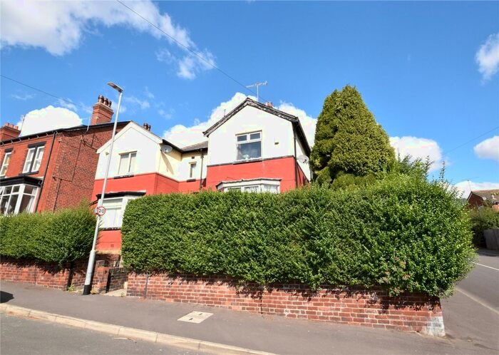 3 Bedroom Semi-Detached House To Rent In Victoria Park Avenue, Kirkstall, Leeds, West Yorkshire, LS5