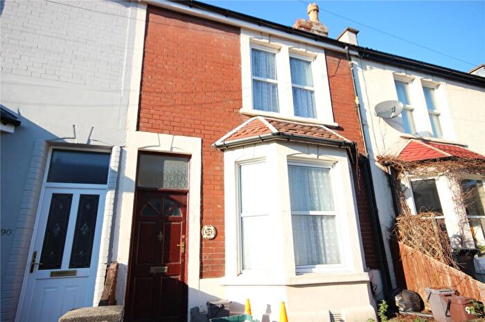 5 Bedroom Terraced House To Rent In Oak Road, Horfield, Bristol, BS7