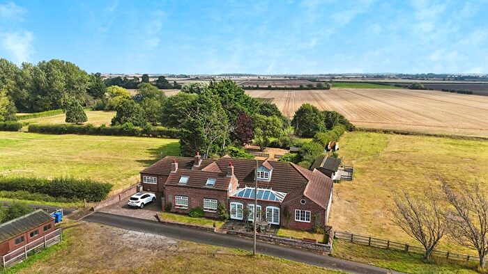 5 Bedroom Detached House For Sale In Sproatley Road, Flinton, HU11